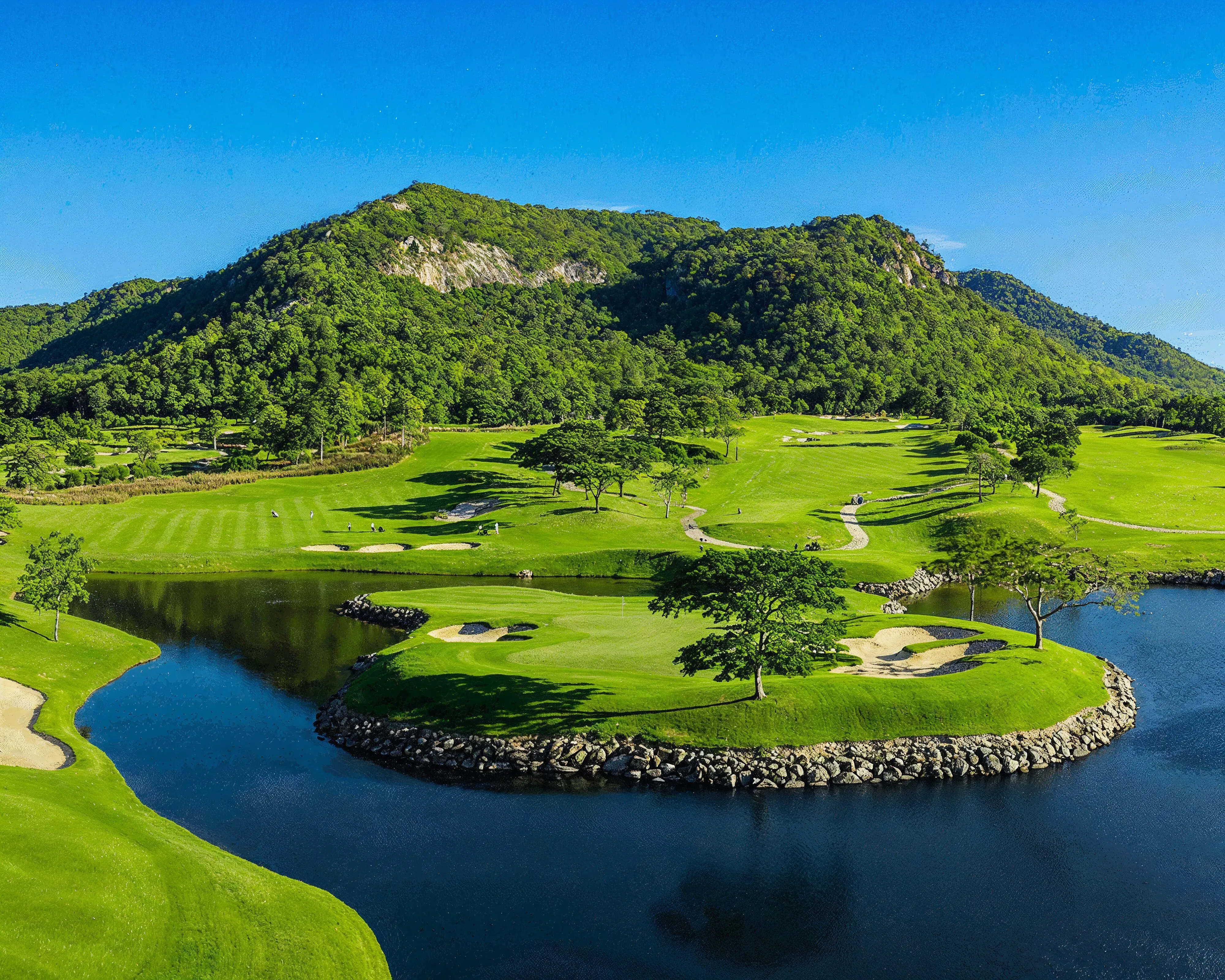 Thailand Strengthens Its Appeal for High-End Business Travelers